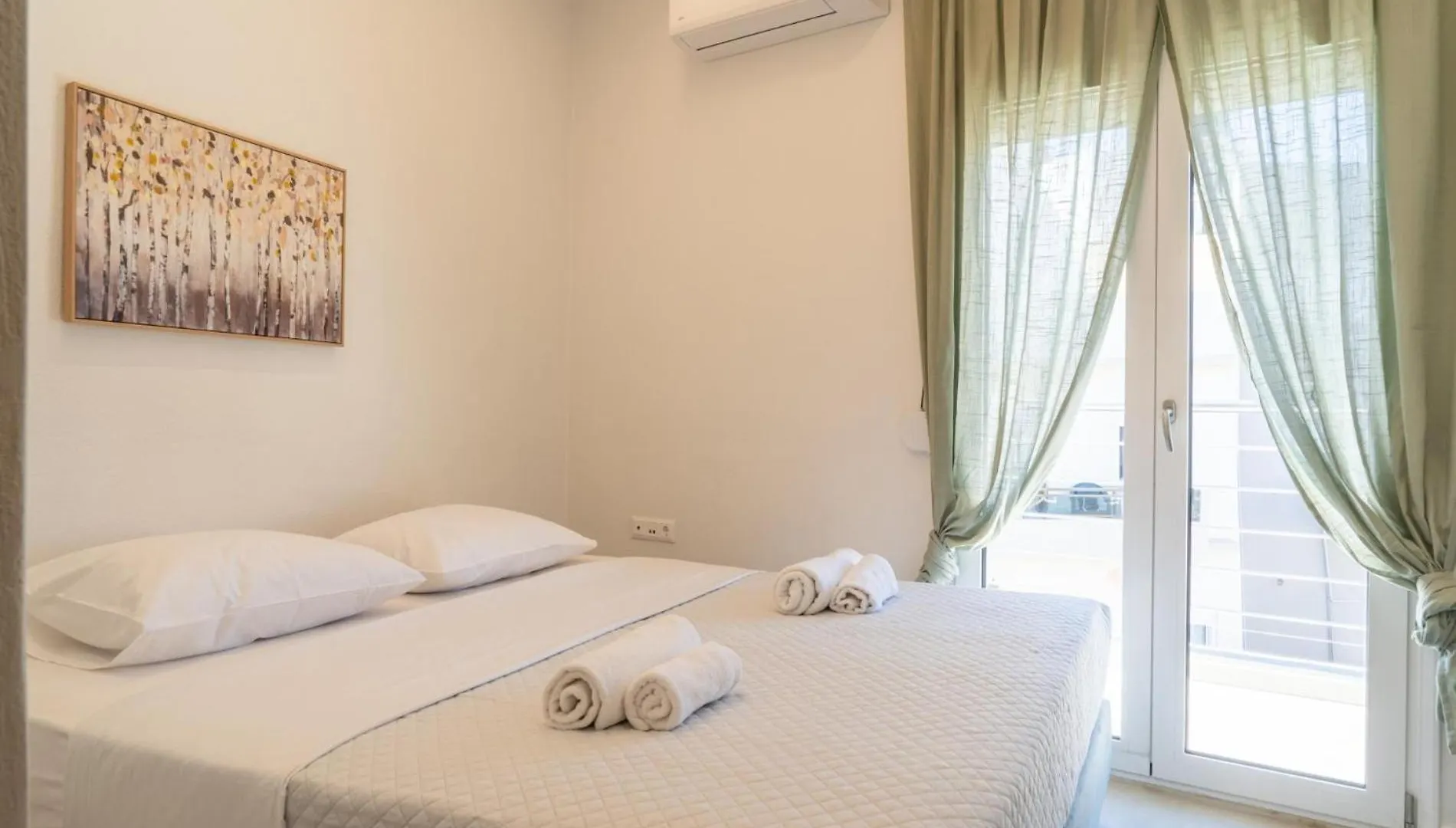 Pananos Sq. House II Apartment Heraklion  0*, Heraklion (Crete)